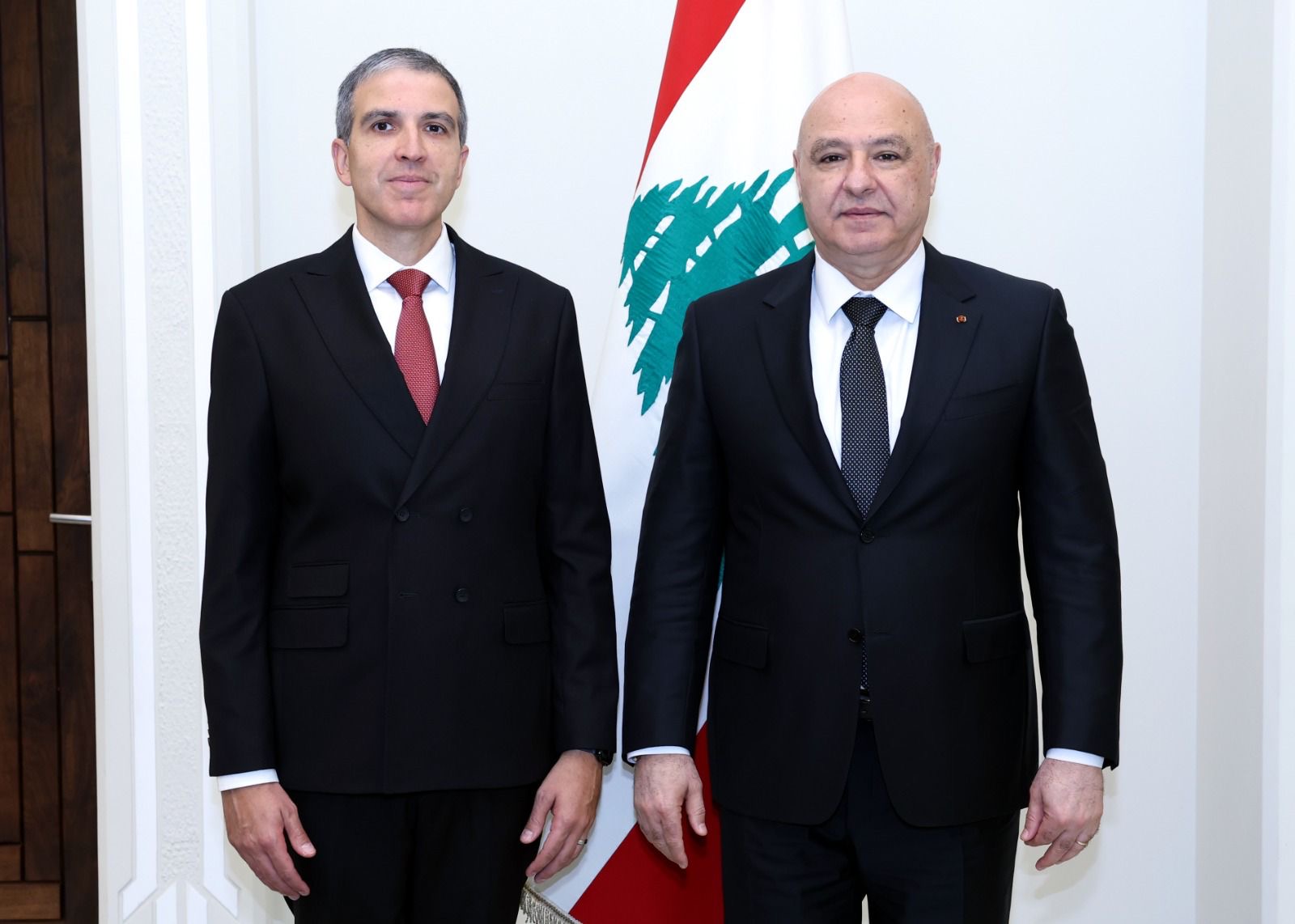 الرئيس عون يلتقي السفير اللبناني الجديد في كندا بشير طوق ويزوّده توجيهات لتعزيز الروابط الثنائية ورعاية الجالية