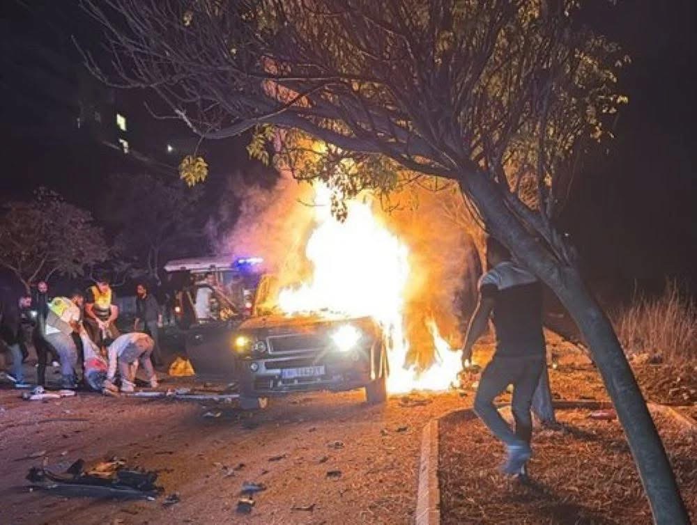 4 قتلى بغارة على سيارة في كفررمان.. والمستهدف قيادي بوحدة الرضوان