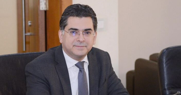 وزير الإعلام: للابتعاد عن الاتهام والتجريح والحفاظ على سلامة الصحافيين