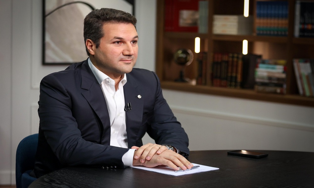 نديم الجميّل ينتقد الحكومة: سوء إدارة اقتراع المغتربين أدى إلى فوضى تشريعية وإدارية