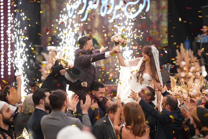 كاريس بشار عروس "بخمس أرواح"... إطلالة ساحرة ونهاية تنتصر للحياة